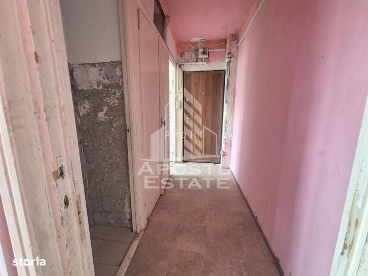 Apartament cu 2 camere de vanzare, Localitatea Deta, Judet Timis