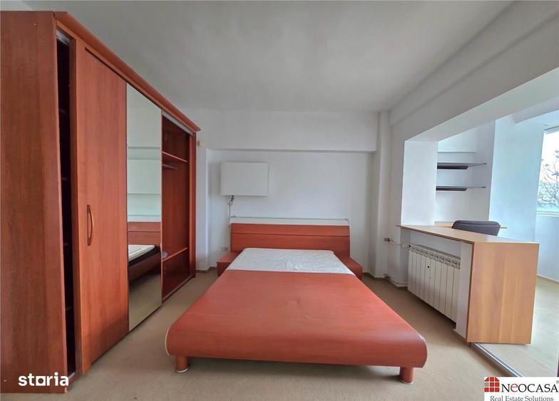 Apartament cu 4 camere în Moșilor