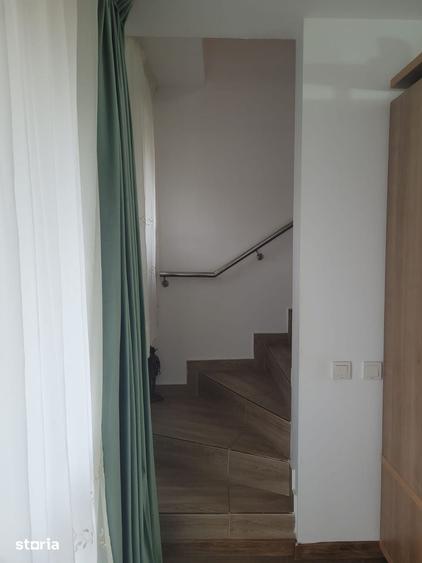 Casă cu 3 camere cu Teren 100 Mp în Central
