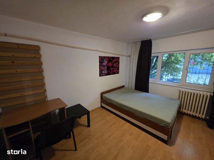 Apartament 3 Camere | Gorjului | Decomandat | Balcon | Proximitate Met - 12