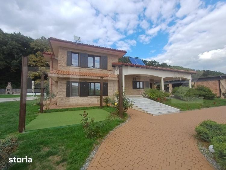 Spațiu comercial, de 820 mp, în Mitocu Dragomirnei