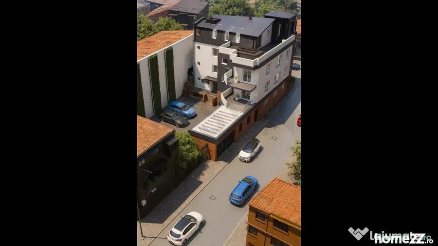 Apartament cu 3 camere decomandat în Tineretului