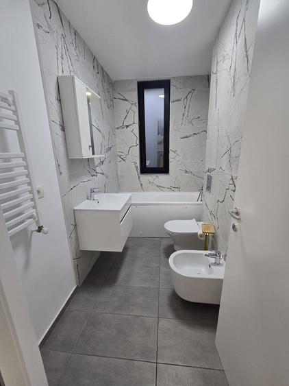 Casă cu 5 camere cu Canalizare în Iancu Nicolae