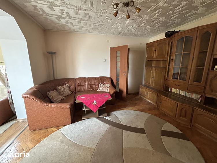 Apartament cu 3 camere în Ultracentral