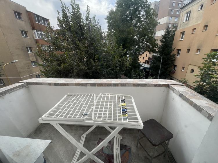 Apartament-2-Camere-Semidecomandat-Etaj 2-Centrala-Termica-Florilor-Brasov - 8