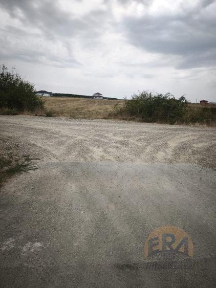 Teren Construcții intravilan de 2250 mp, în Sânmartin