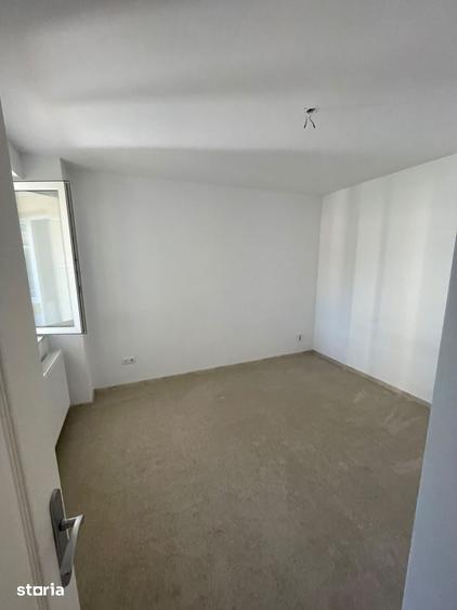 Apartament cu 3 camere decomandat în Orașul Vechi