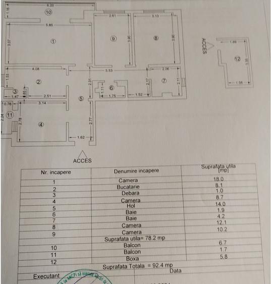 Apartament cu 4 camere decomandat în Dacia
