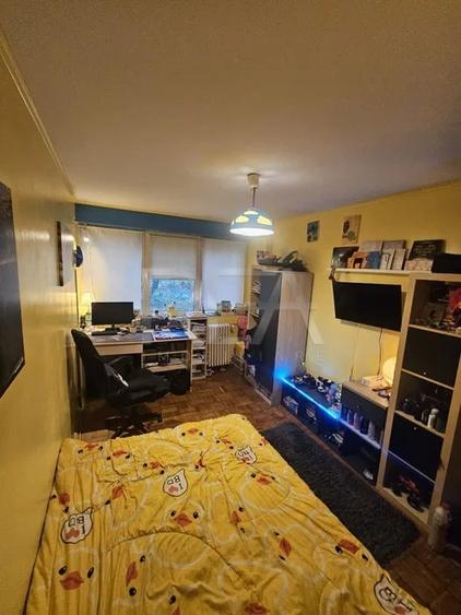 Apartament cu 3 camere decomandat, mobilat în Titan