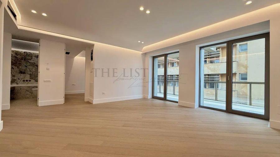 Apartament cu 2 camere semidecomandat în Iancu Nicolae