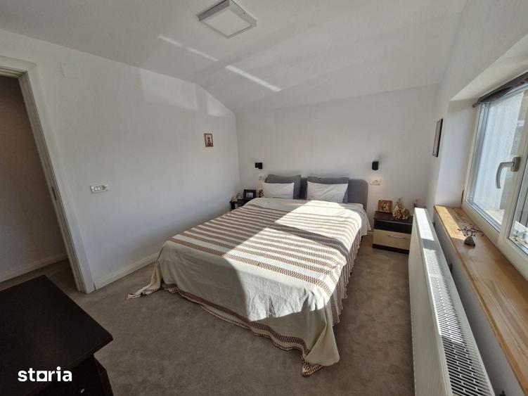 Casă cu 3 camere cu Teren 1247 Mp în Ștefănești