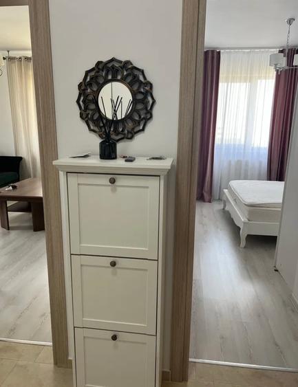 Apartament cu 2 camere decomandat în Drumul Taberei