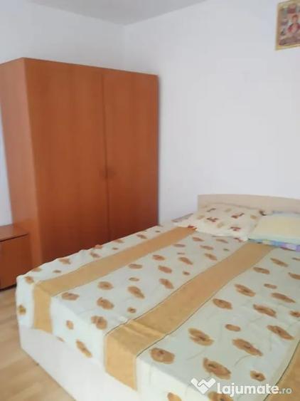 Garsonieră decomandată în Sebastian