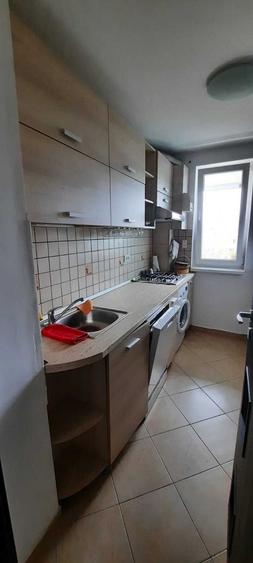 Apartament cu 2 camere decomandat în Fizicienilor