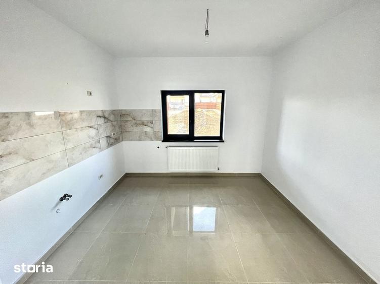 Casă cu 3 camere cu Teren 800 Mp în Valea Lupului