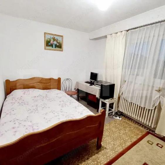 Apartament cu 2 camere decomandat în Cetate