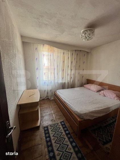 Apartament cu 3 camere în Independenței
