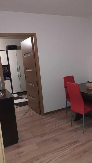 Apartament cu 2 camere decomandat în Exterior Vest
