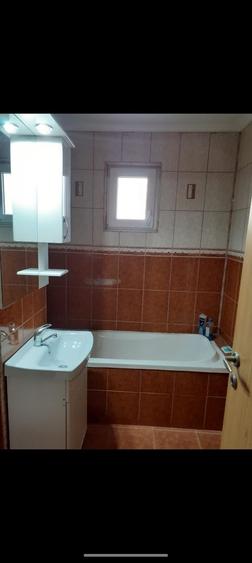 Apartament cu 2 camere decomandat în Deve