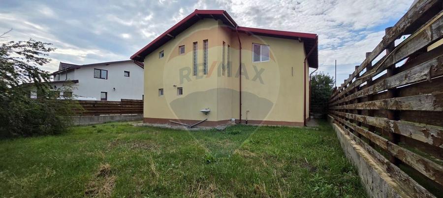 Casă individuală cu 4 camere cu Teren 445 Mp în Valea Voievozilor