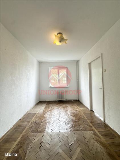 Apartament cu 2 camere semidecomandat în Tomis Nord