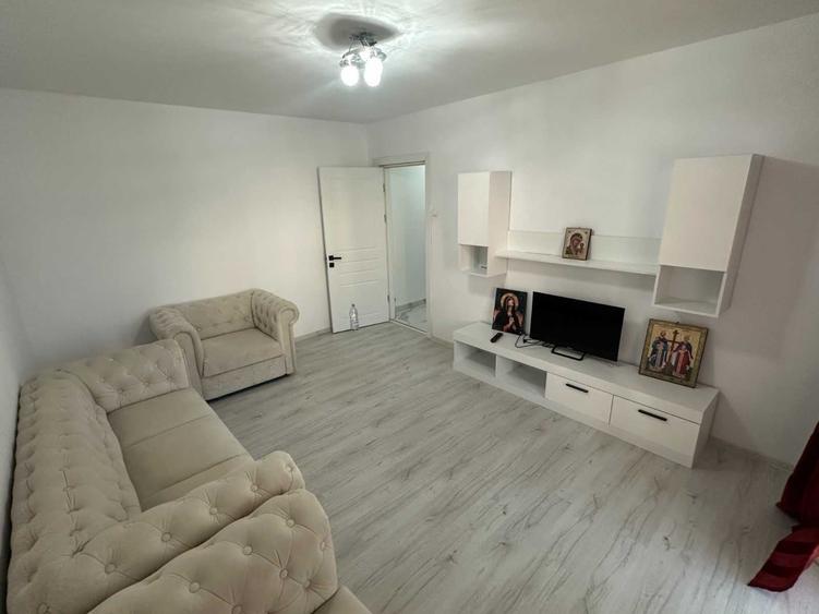 Apartament cu 2 camere decomandat în Ștefan cel Mare