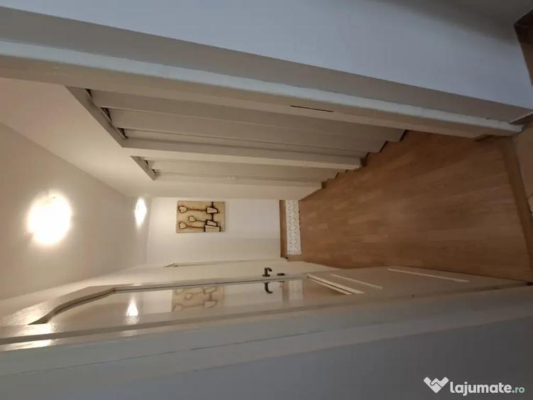 Apartament cu 2 camere decomandat în Drumul Taberei