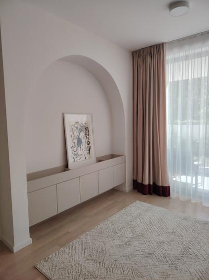 Apartament cu 2 camere decomandat în Băneasa