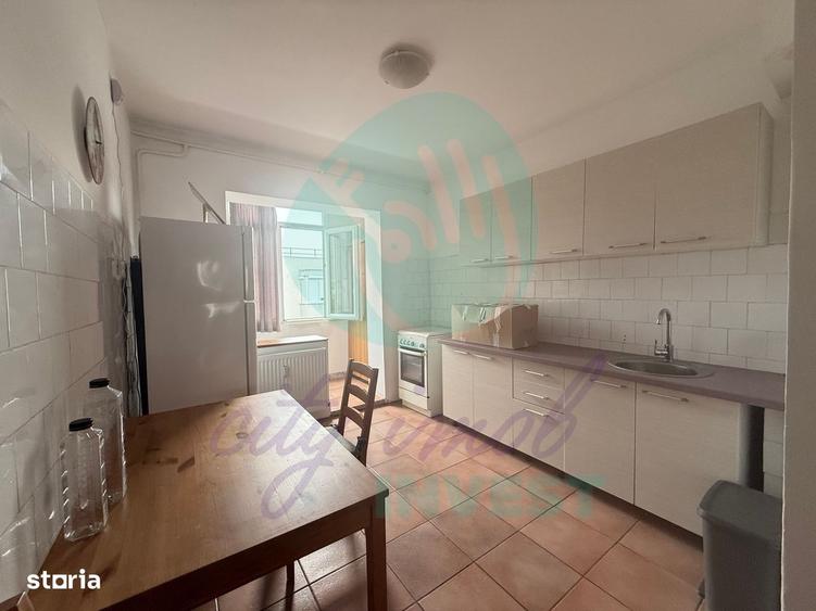 Apartament cu 2 camere decomandat în Basarabia