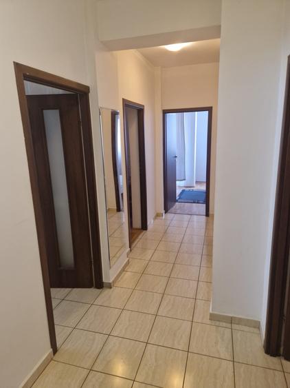 Apartament cu 2 camere decomandat, mobilat în Prelungirea Ghencea