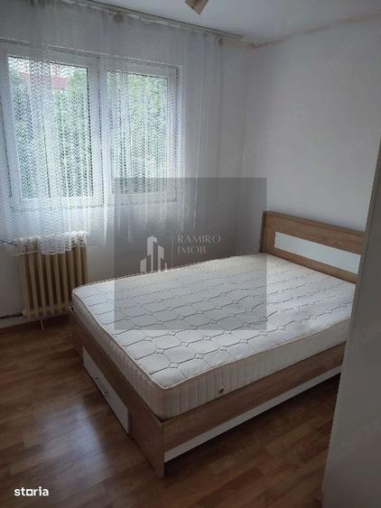 Apartament cu 2 camere semidecomandat, mobilat în Giurgiului