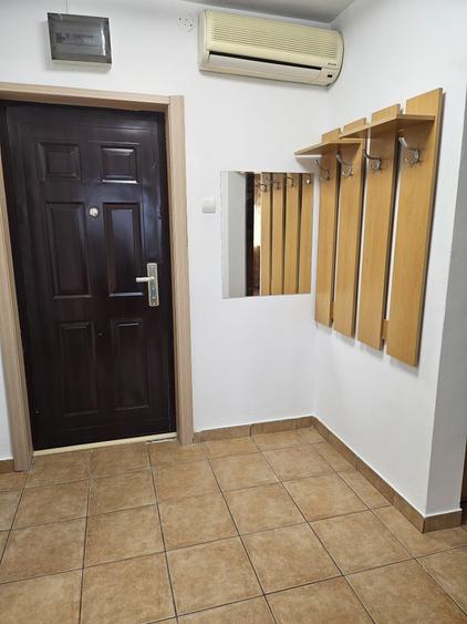 Apartament cu 2 camere decomandat în Alexandru Obregia