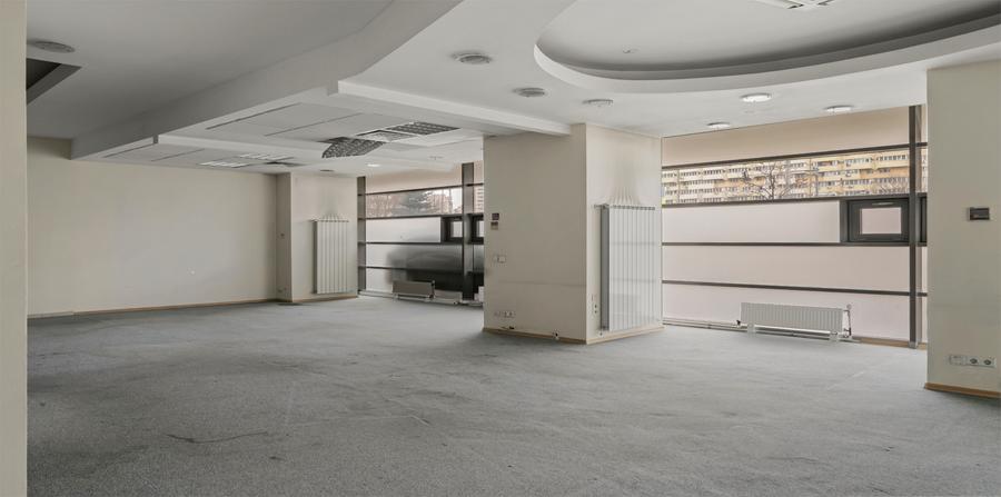 Spațiu comercial, de 1,929.4000244141 mp, în Pantelimon