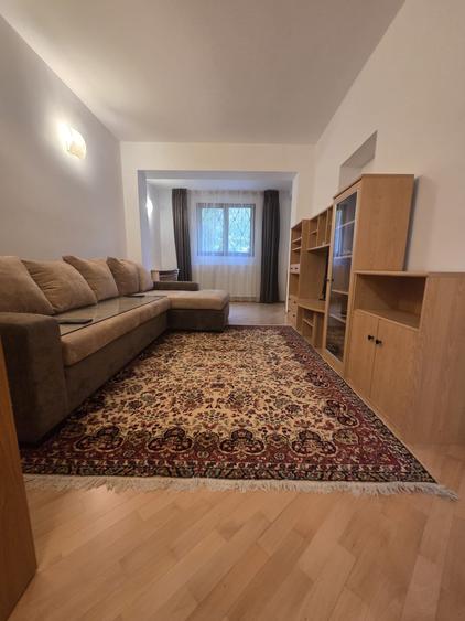 Apartament cu 2 camere decomandat în Floreasca