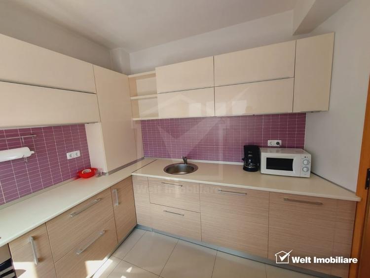 Apartament cu 2 camere semidecomandat, mobilat în Bună Ziua