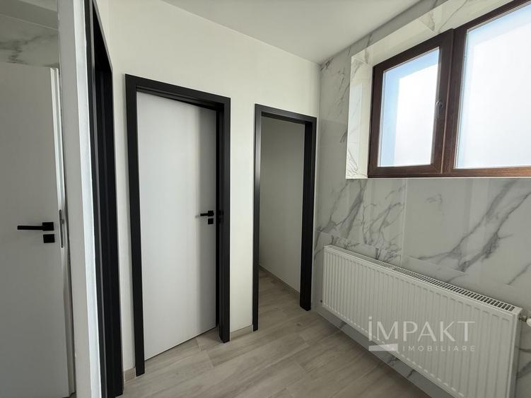 Casă individuală cu 8 camere cu Canalizare în Borhanci
