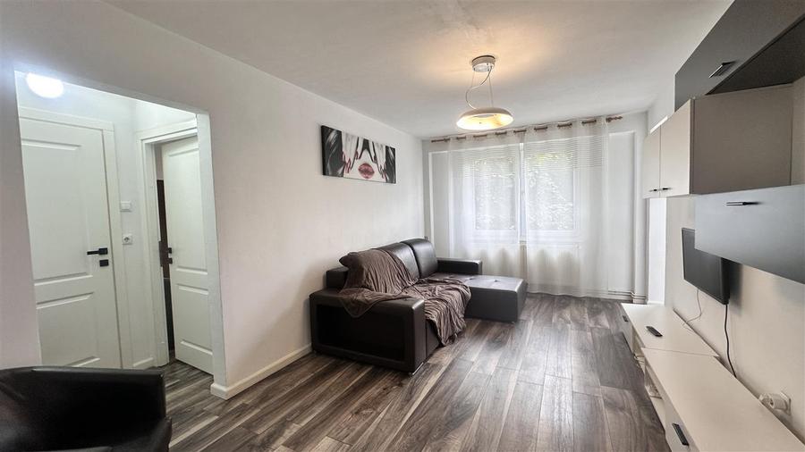 Apartament cu 3 camere circular în Griviței