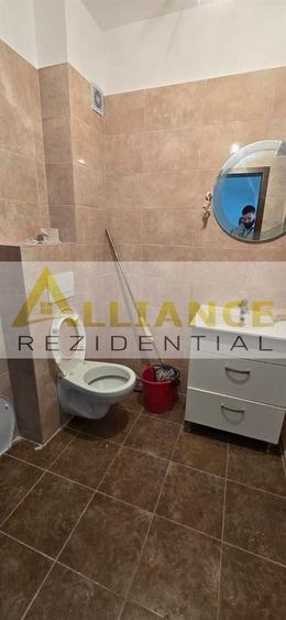 Apartament cu 2 camere în Apărătorii Patriei