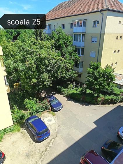 Apartament cu 2 camere decomandat, mobilat în Girocului