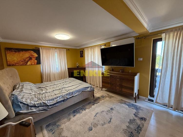 Casă individuală cu 4 camere cu Canalizare în Mănăstirea Doamnei
