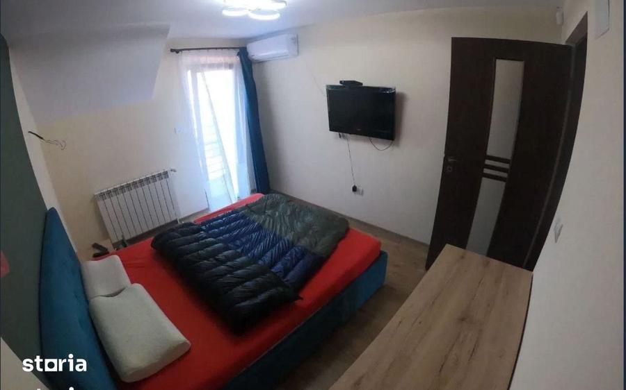 Casă cu 4 camere cu Teren 300 Mp în Dumbrăvița