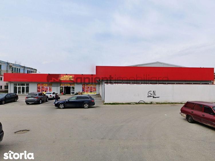 Spațiu comercial, de 1,236 mp, în Central
