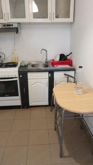 Apartament cu 3 camere decomandat în Arcu