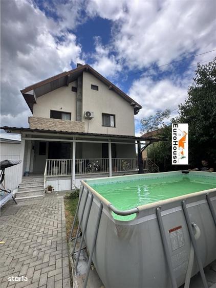 Casă cu 4 camere în Partoș