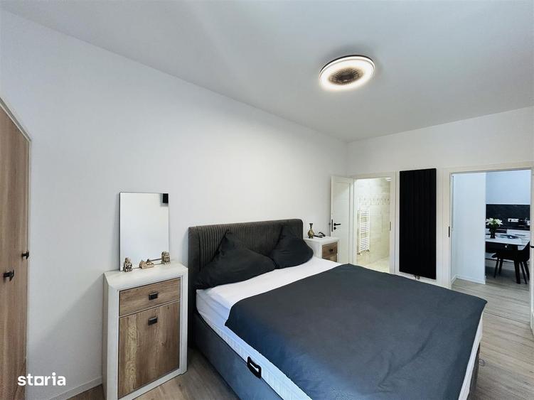 Apartament ultracentral, renovat complet - 2 bai, etaj 1 - 4