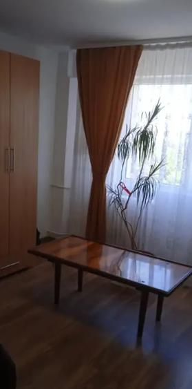 Garsonieră semidecomandată în Berceni