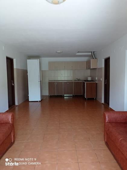 Casă cu 5 camere cu Teren 750 Mp în Corbu