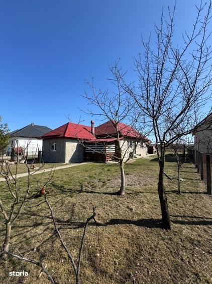 Casă cu 4 camere cu Canalizare în Hideaga
