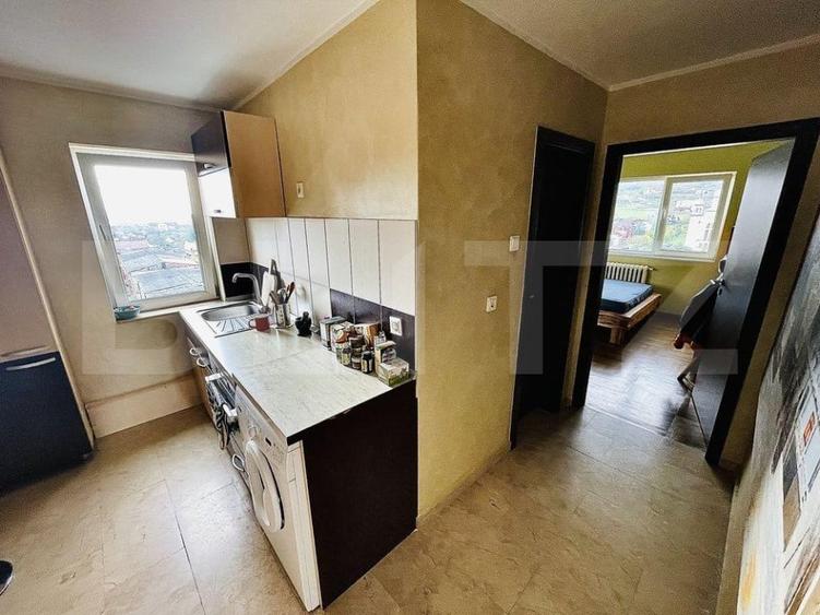 Apartament cu 2 camere semidecomandat, mobilat în Cetate