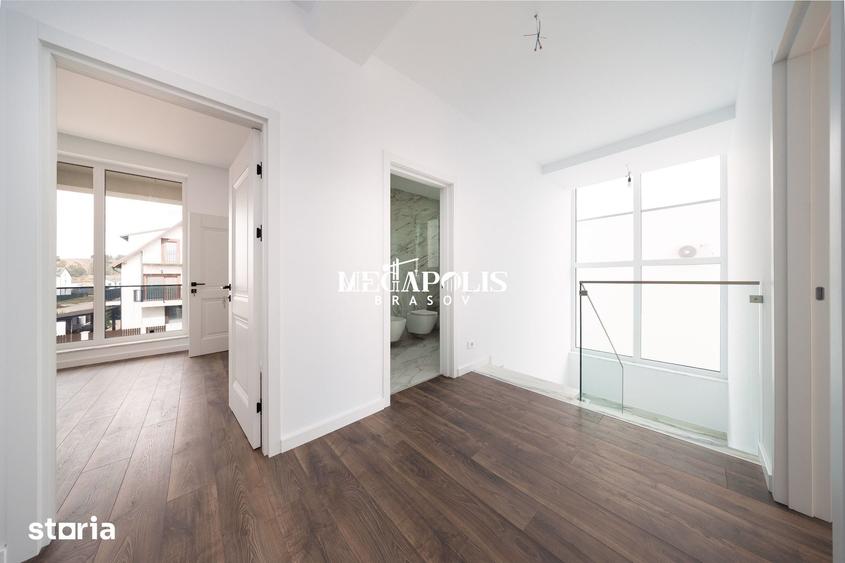 Casă cu 4 camere cu Teren 633 Mp în Hărman